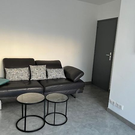 Chambre Avec Salle D'Eau Privee Dans Appartement Partage 200 M Du Tram Montpellier Exteriér fotografie